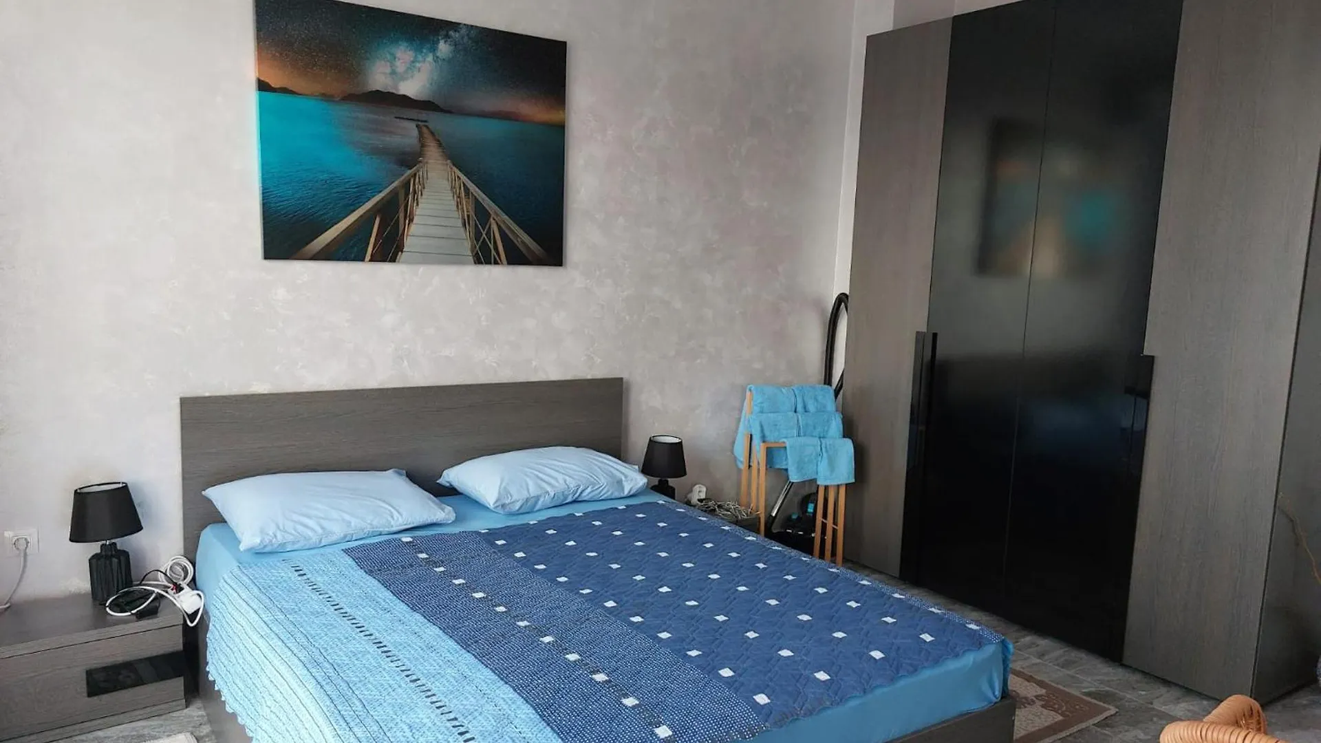 Luxury Seaview Penthouse Apartments At Valencia Gardens Burgas City
